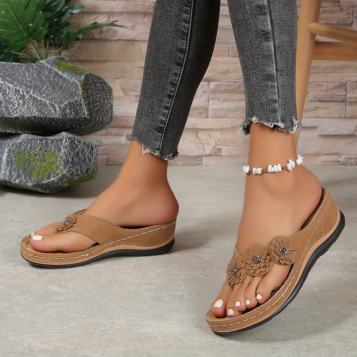 ALIA – Orthopedic Sandals