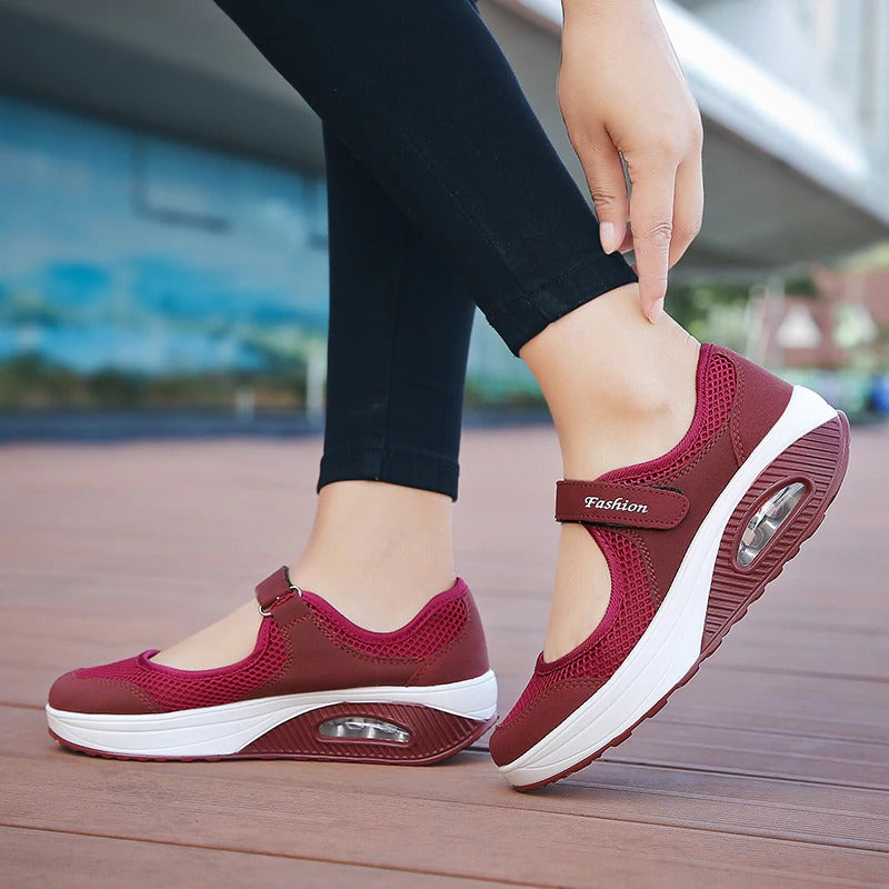 WalkEase™ - Lightweight and Non-Slip Shoes for Women